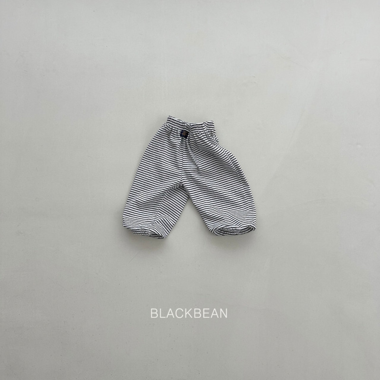 【取寄/韓国直送】Blackbean 26/SM(Kids)ジャンプパンツ