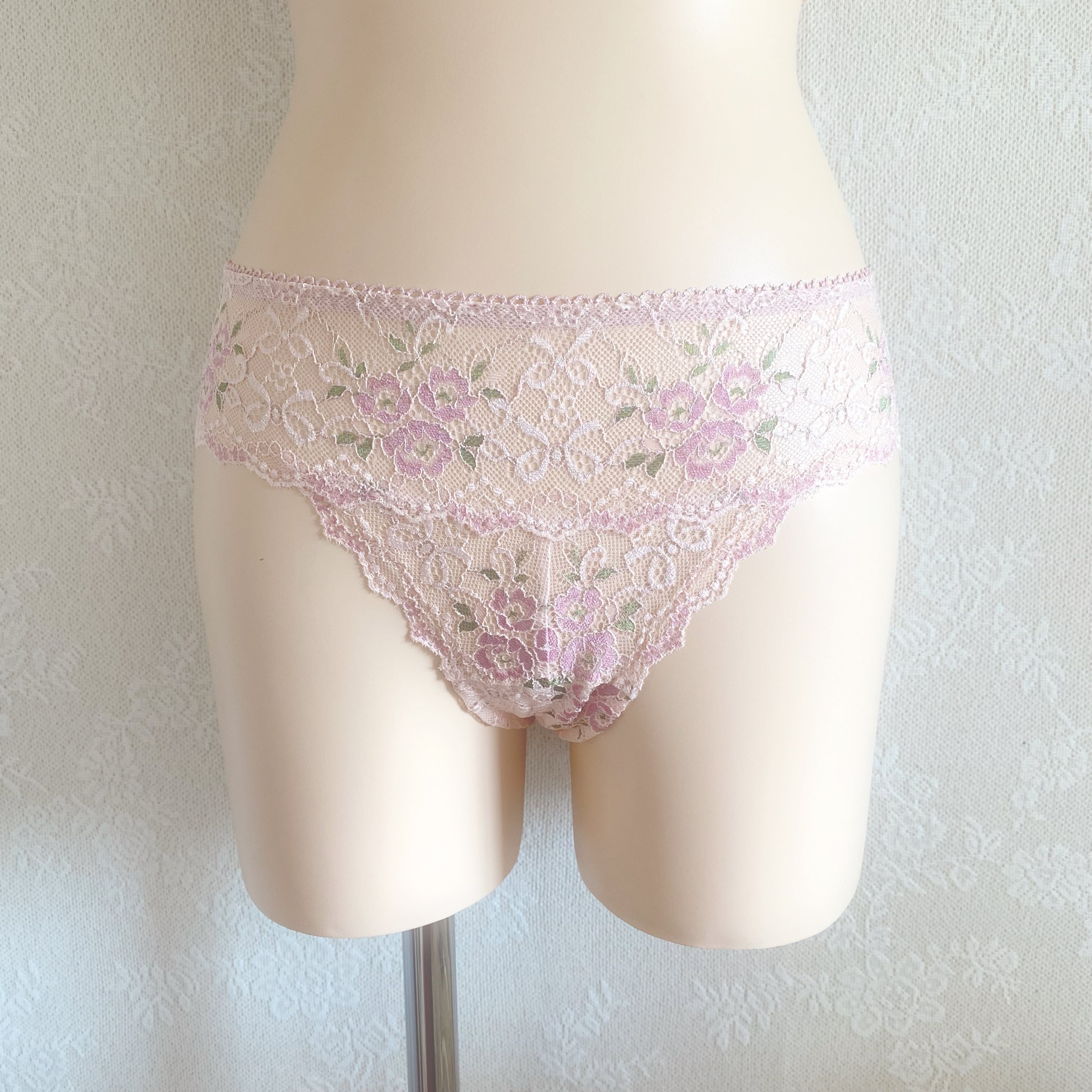 "coquette" lingerie set