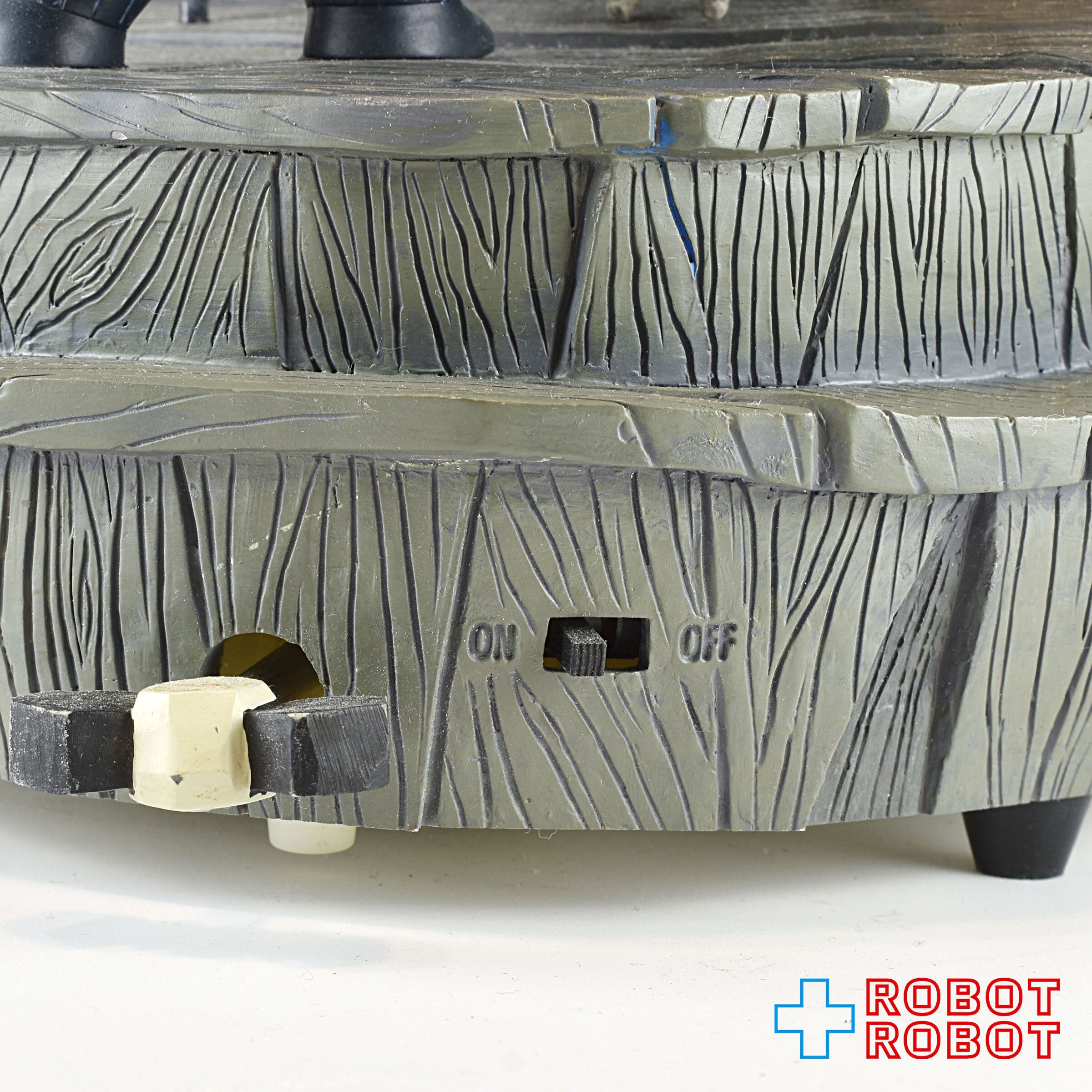 ナイトメア・ビフォア・クリスマス 10周年 スノーモービル The