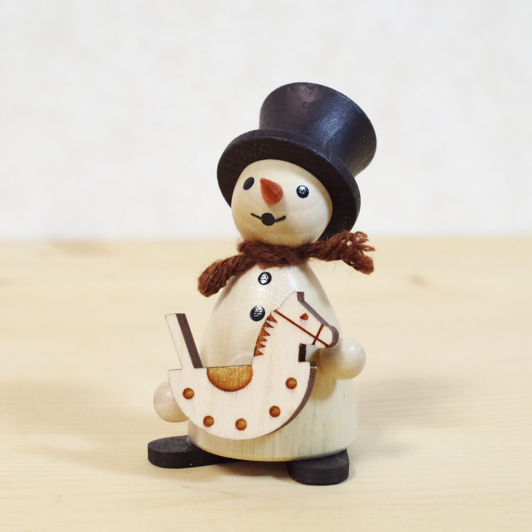 ヘニッグ スノーマンと木馬 ナチュラル