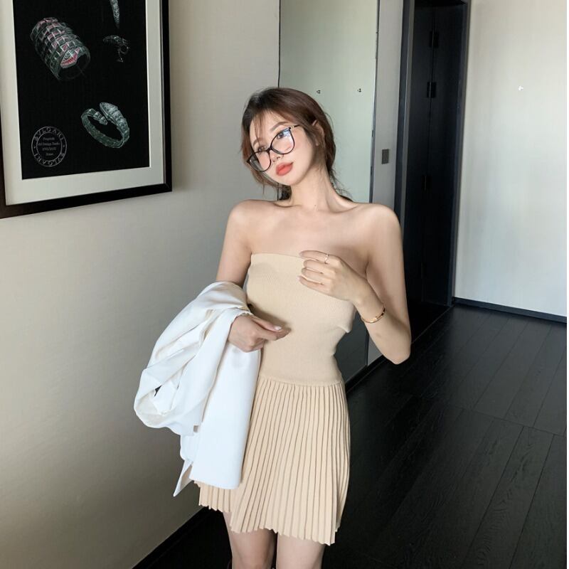 ニットのセクシーなワンショルダーブラックドレスの女性の夏のノースリーブタイトスカート2020新しいプリーツスカート ブラックストロベリース39573804628