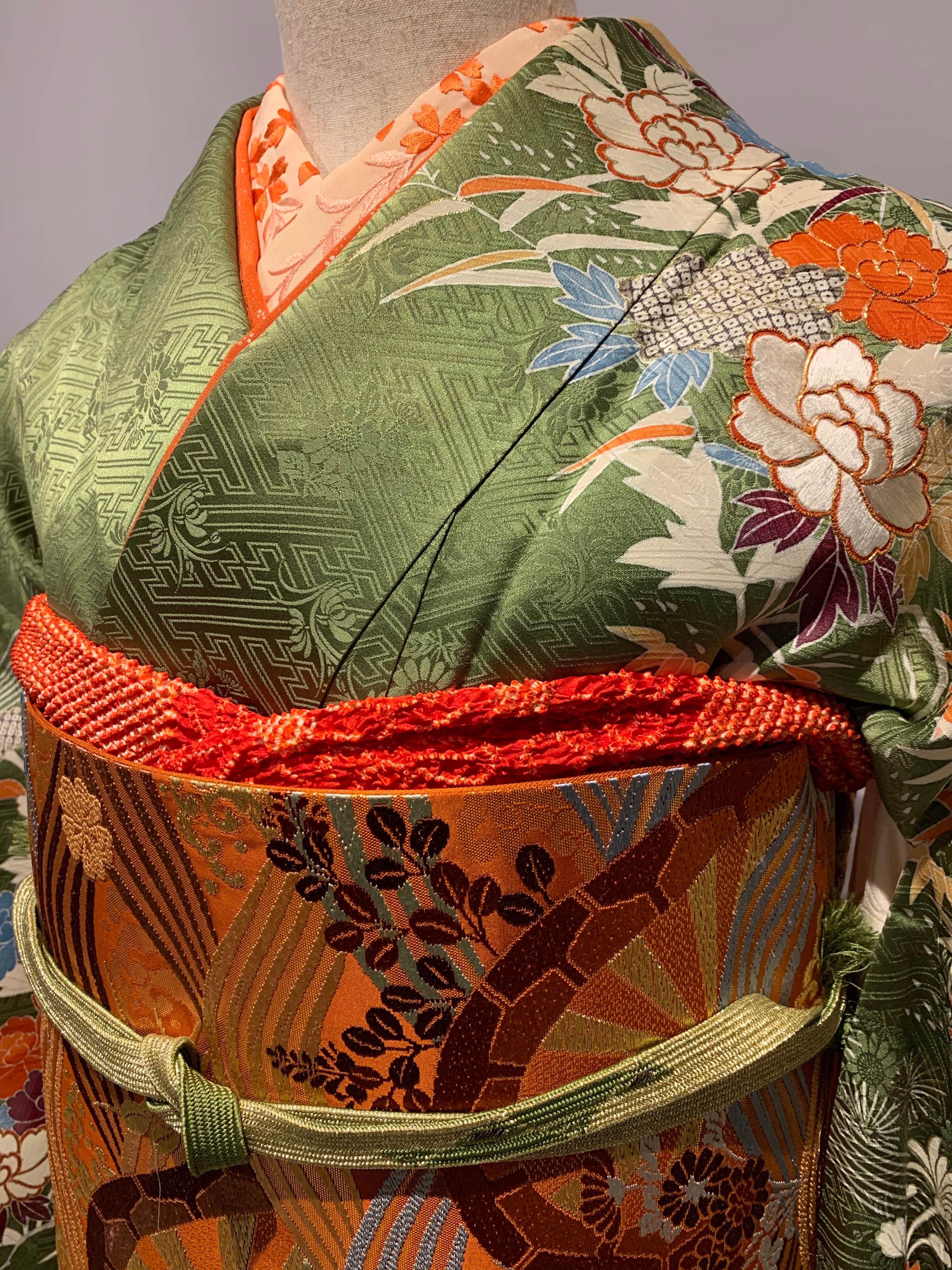 正規 アイボリー色の生紬に刺繍の袋帯 スワトウ刺繍 洒落帯 着物 ai-sp