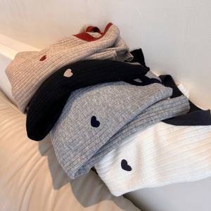 botoming edge wool sweater