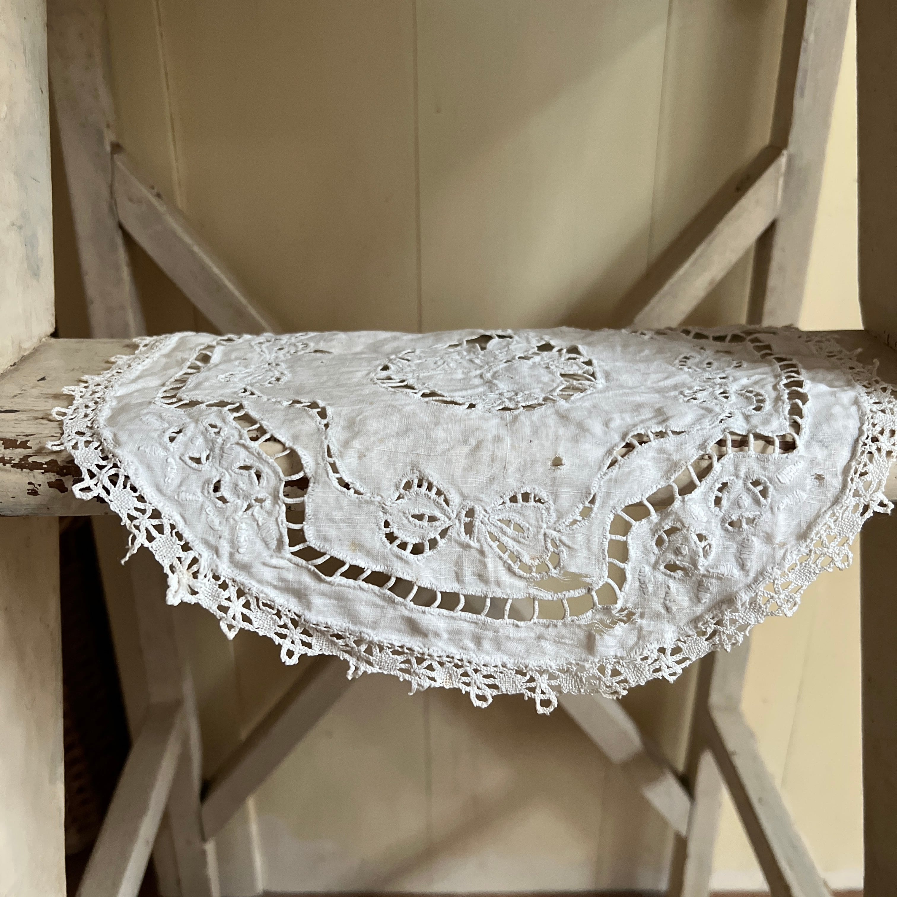 古いレース(F)ドイリー フランスアンティーク ヴィンテージ