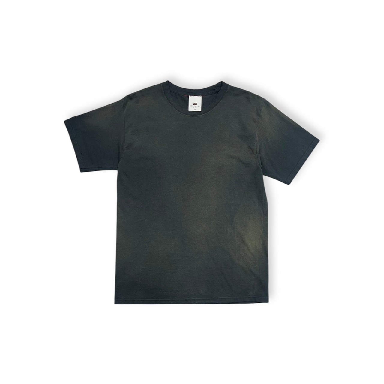 MOOJI MOOJI / classic tee aged charcoal