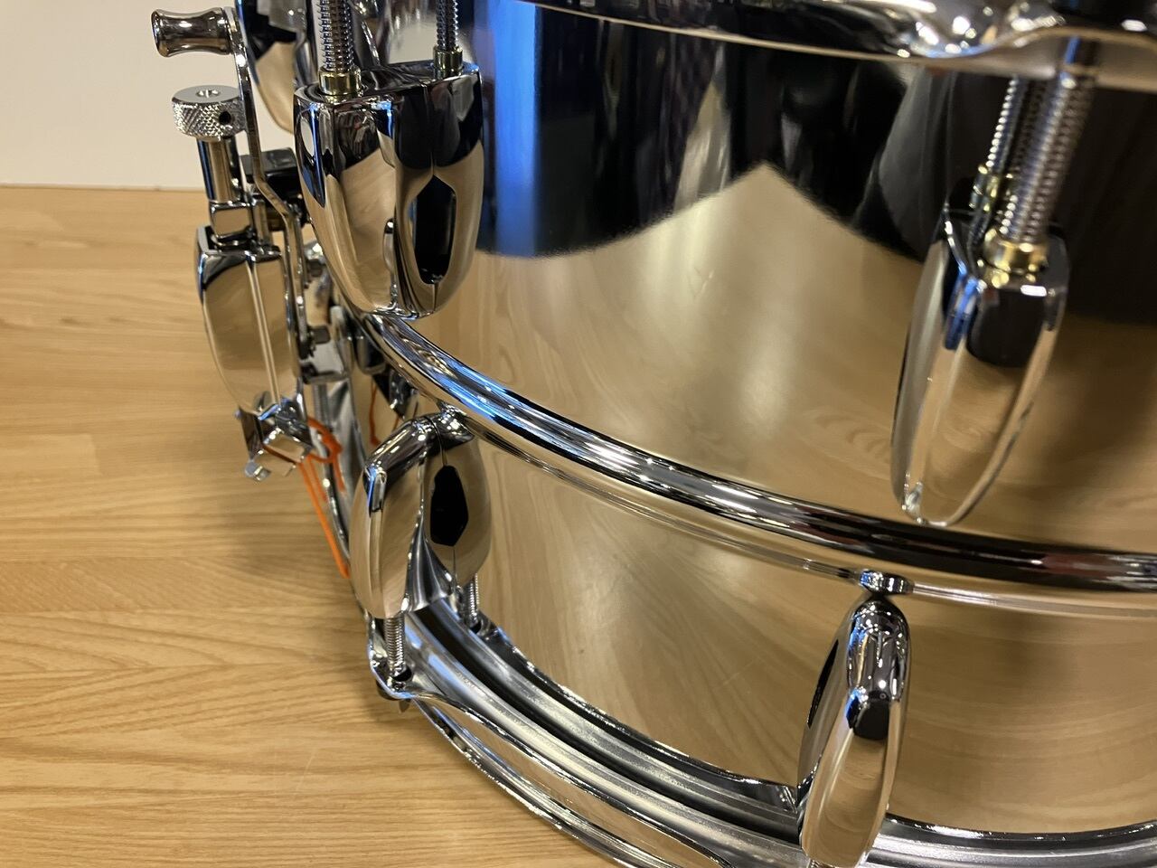 限定]Pearl SensiTone Heritage Alloy 14x8” Deep Steel Snare Drum