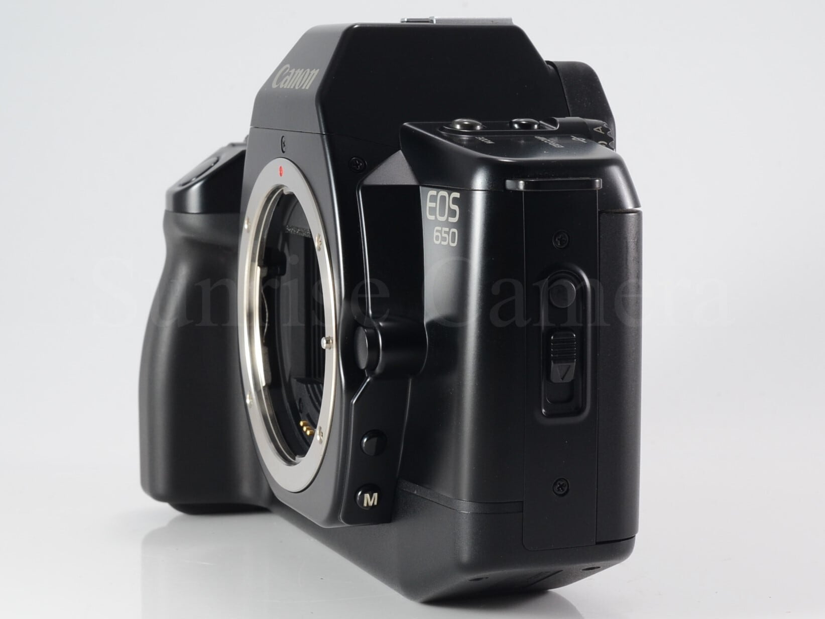 Canon EOS 650 ボディ キヤノン (61269) | サンライズカメラ フィルム