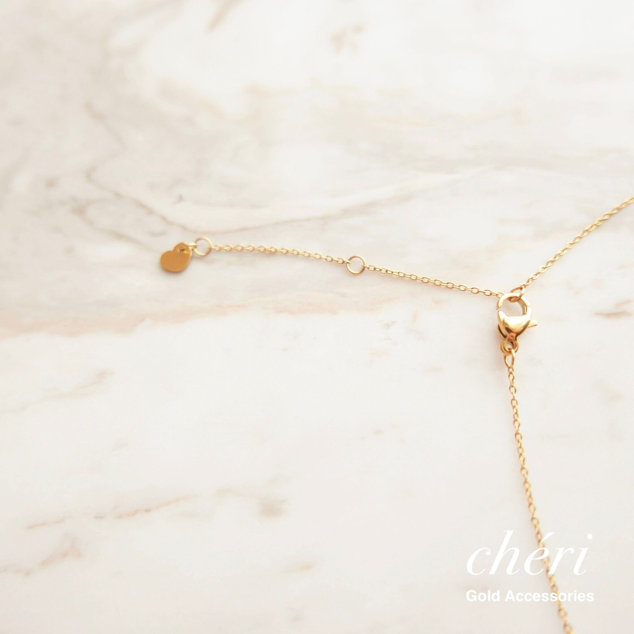 サイドクロスネックレス | cheri | ゴールドアクセサリー（ピアスと