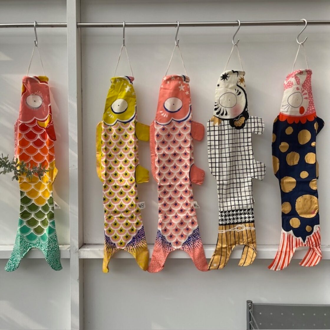 Madame MO（マダムモー）こいのぼり Sサイズ 70cm koi2.4 Gold dot 