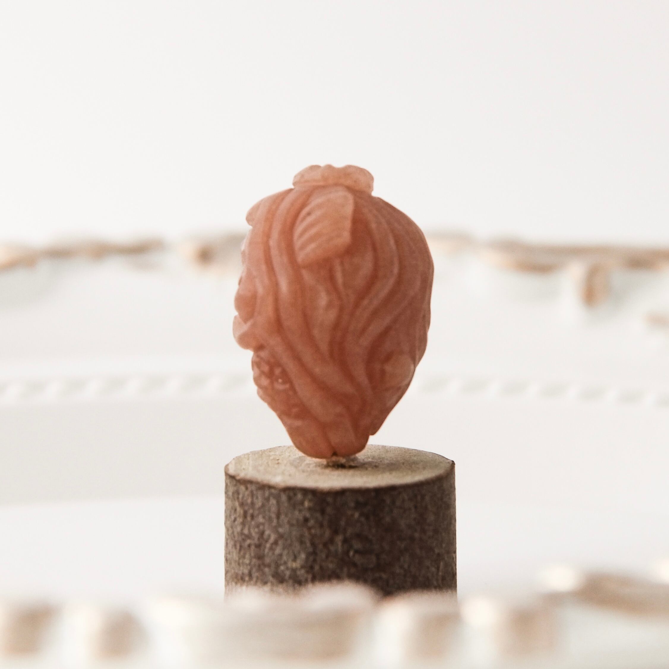 アラシャン瑪瑙 人魚彫刻ビーズ – 静かに佇む人魚の像 | arashando