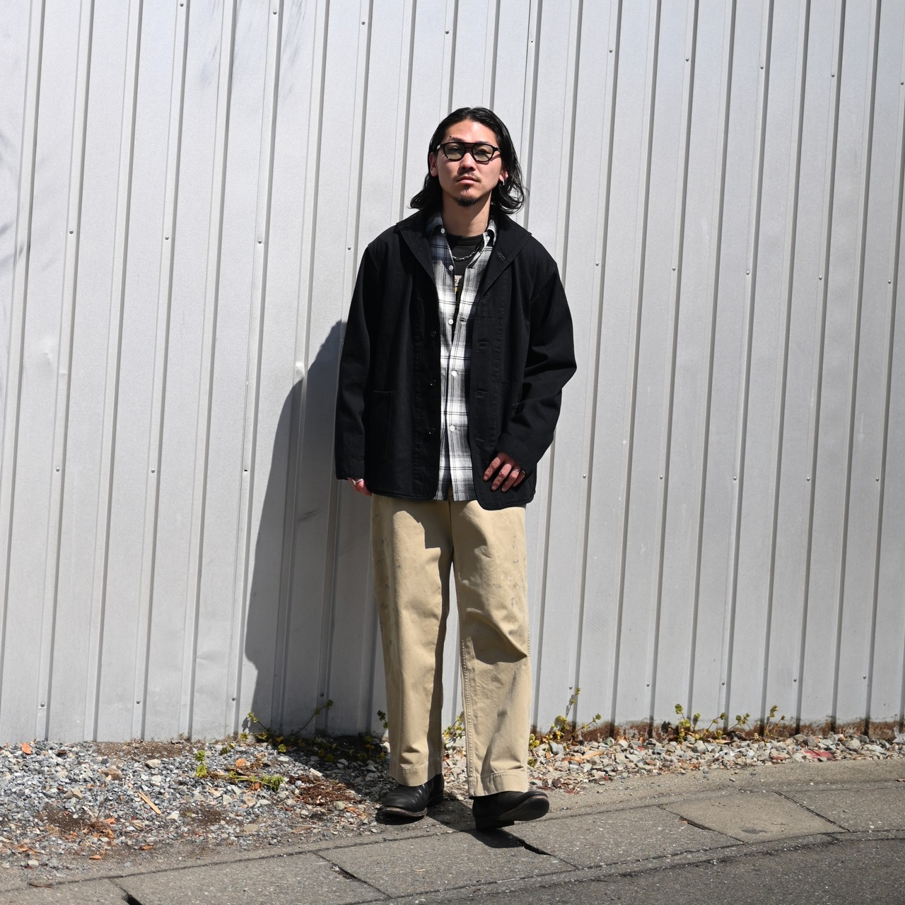 BOWBOW(バウワウ）レーヨンチェックシャツ,チノパンコーディネート