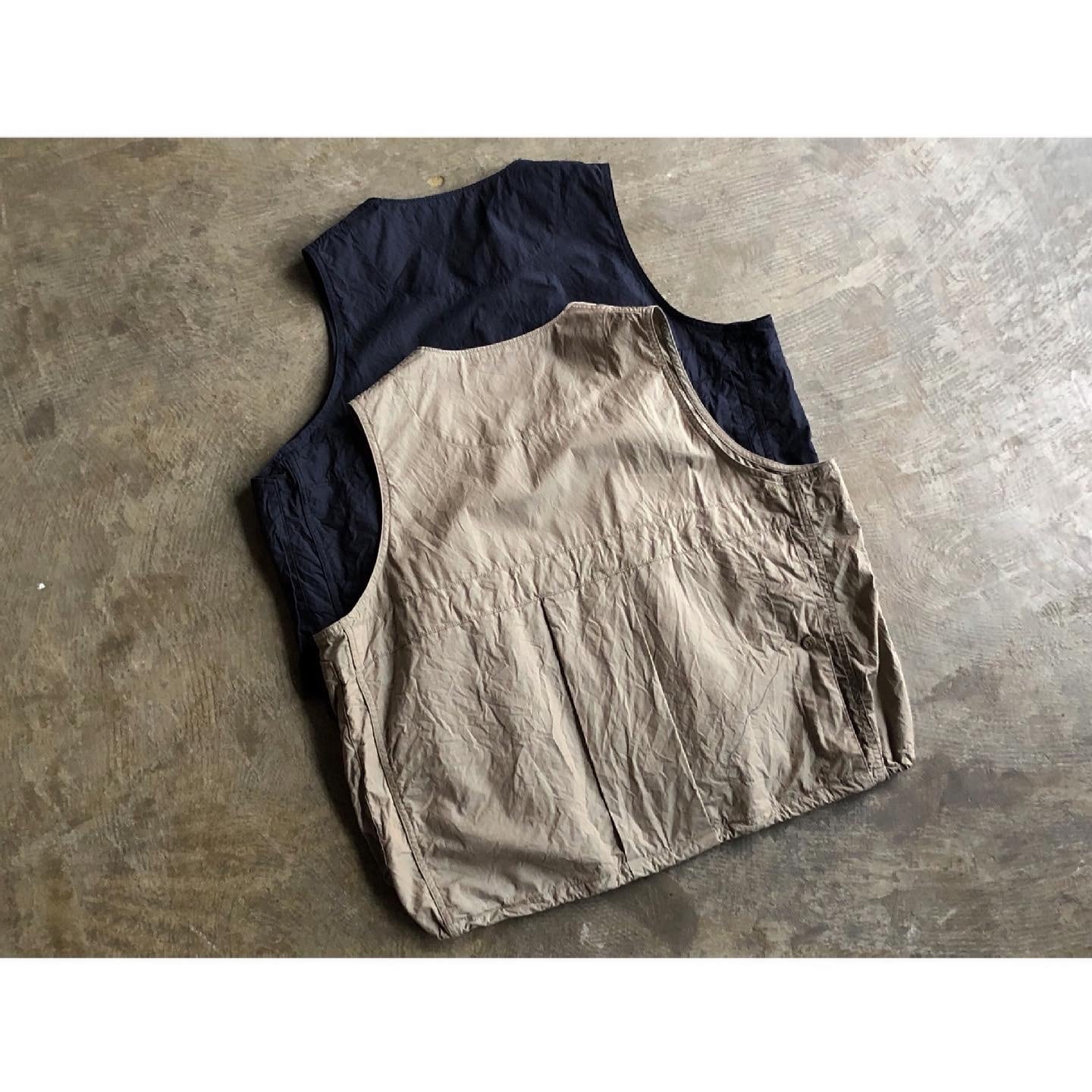 another 20th century (アナザートゥエンティースセンチュリー) River Runs Vest | AUTHENTIC Life  Store powered by BASE
