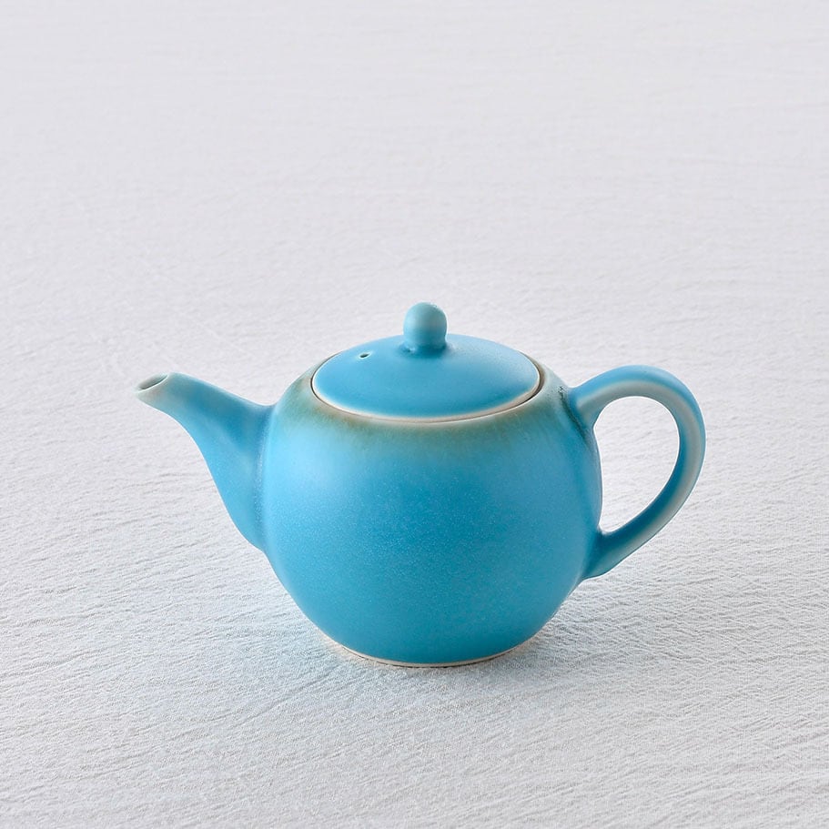 ターコイズブルー 丸型ポット 渕錆 | 波佐見焼 和食器の通販｜長十郎窯