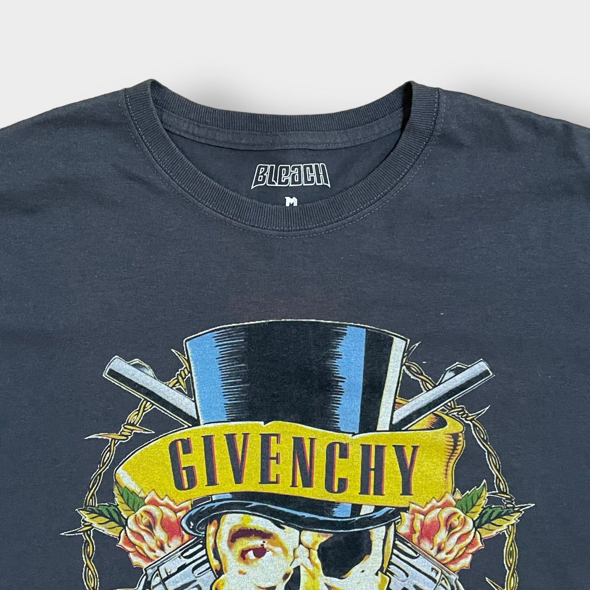 【BLEACH】ガンズアンドローゼス ジバンシー プリント Tシャツ Guns N' Roses GIVENCHY ツアーTシャツ バンドTシャツ  バンt オマージュ バッグプリント ハイブランド M 半袖 夏物 US古着 | 古着屋手ぶらがbest powered by BASE