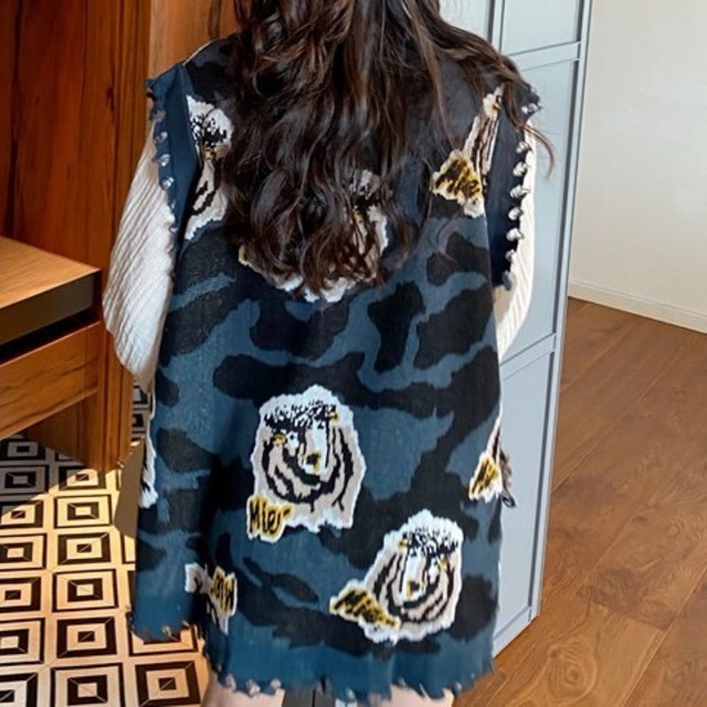 柄ベスト＆シャツ　ツーピースセット　10047