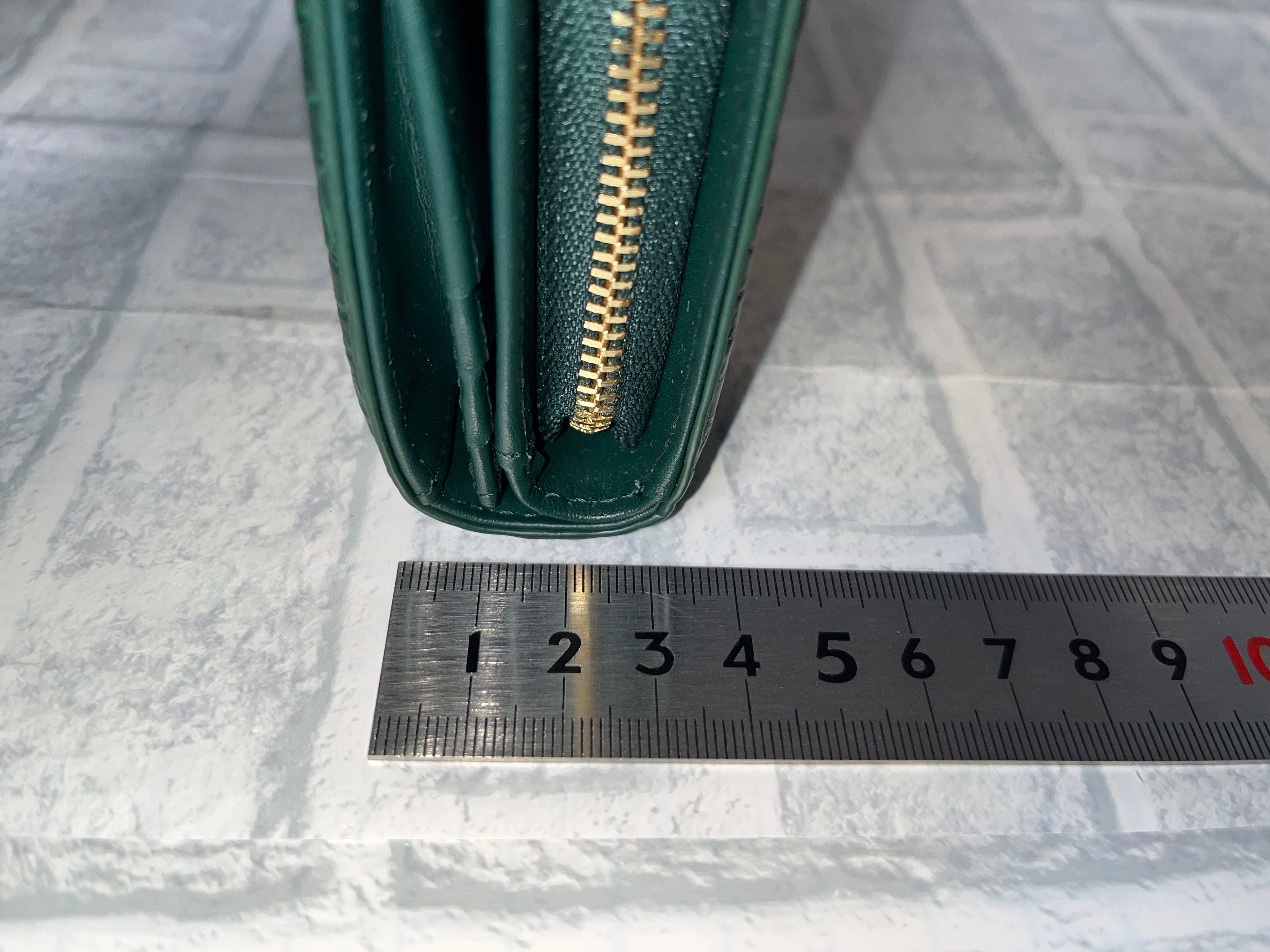 GUODI クロコダイル本革 マット仕上げ ベロ金具付き長財布 TK-10LW103