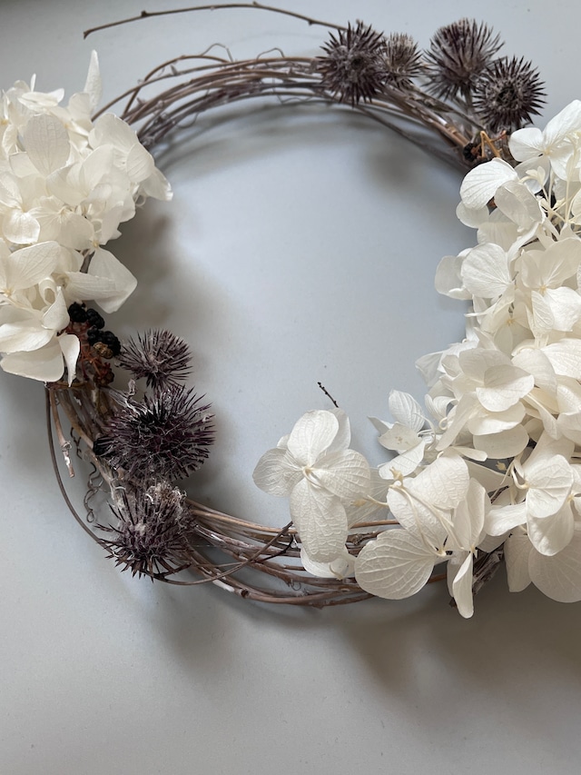 紫陽花とオヤマボクチのデザインリース white wreath