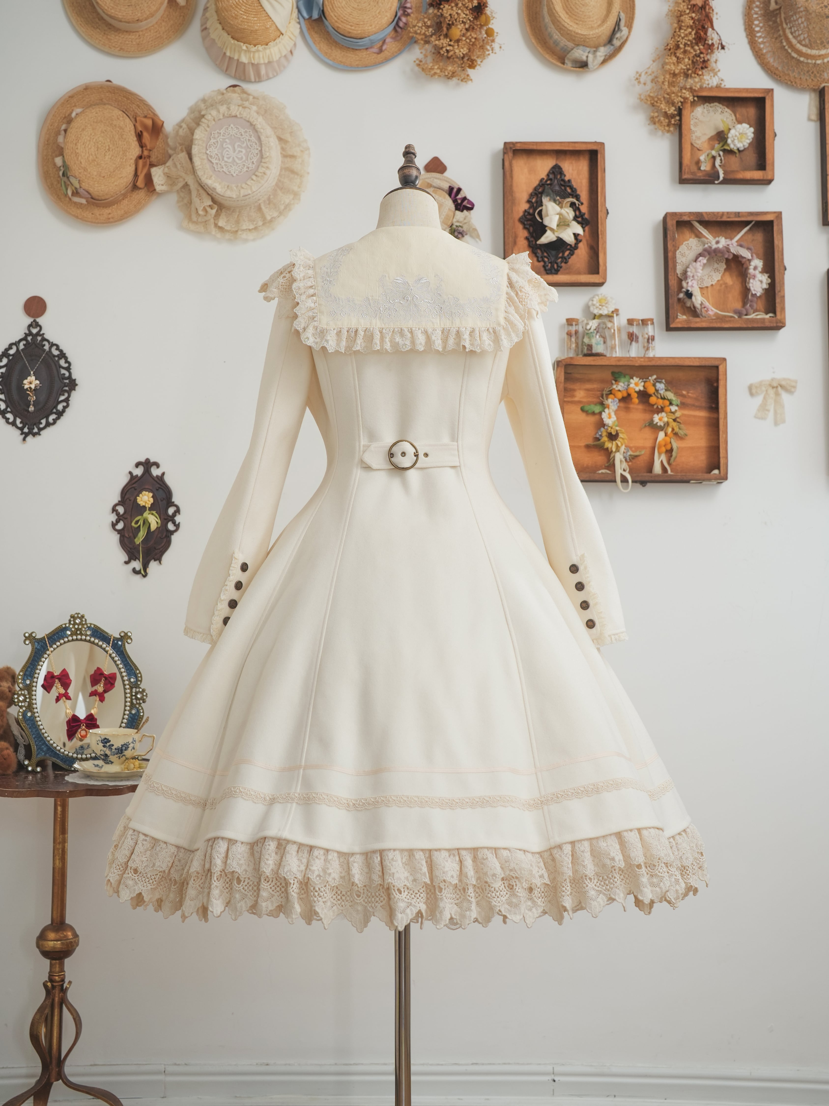 冬の花束 スクエア襟コートワンピース | HoshibakoWorks