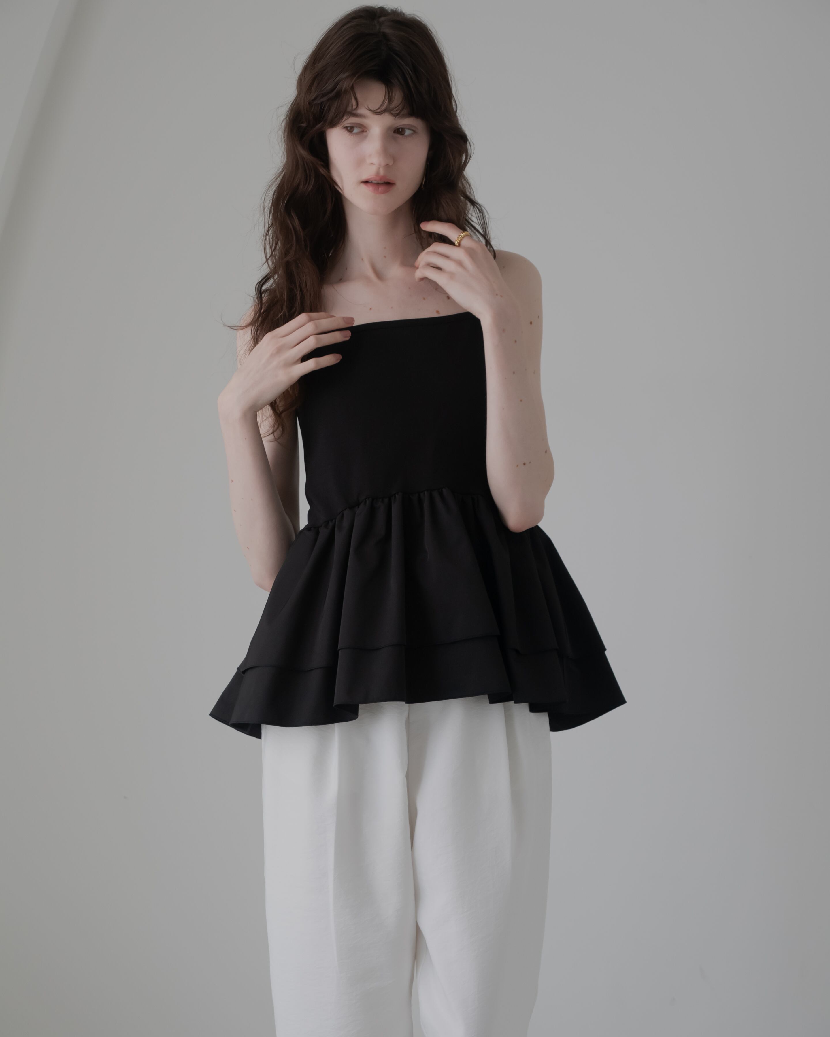 volume peplum cami【通常商品】3〜5日営業日 | pois
