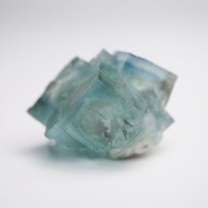 ヤオガンシャン産 フローライト 共生 / 原石 標本【C_4】