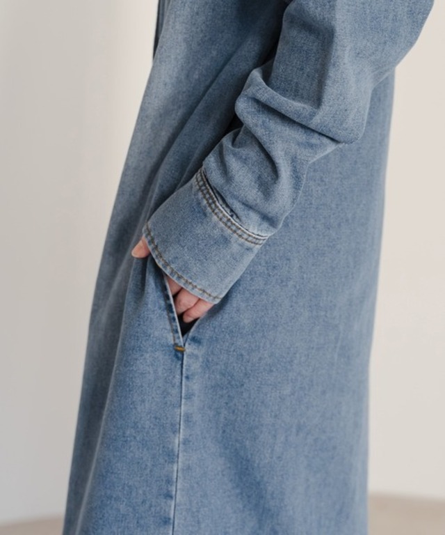 ドットボタンデニムワンピース