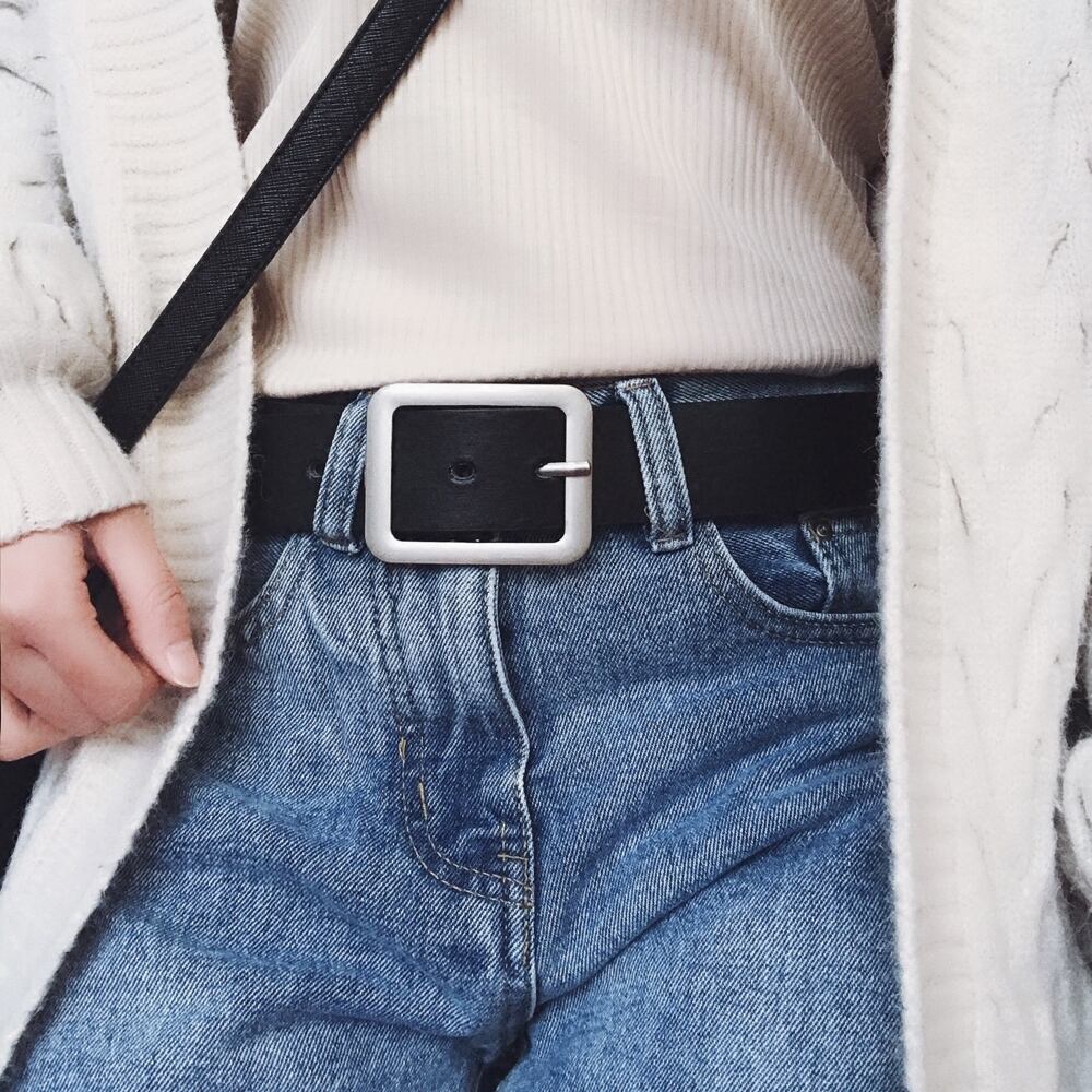 香港スタイルのレトロなスクエアバックルメンズとレディースベルトの学生のファッションシンプルで用途の広い装飾黒のズボンのポケットベルトのトレンド ブラック・アイド・ピーズ44181787642