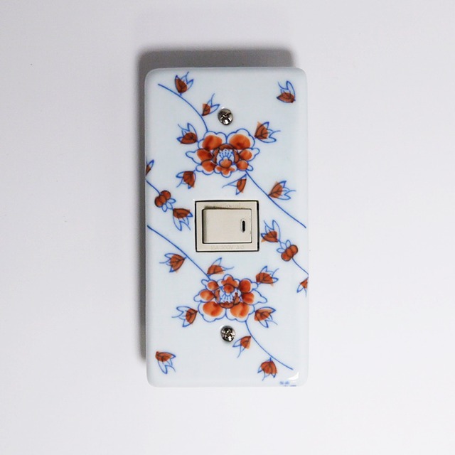 スイッチプレート 赤花唐草(1穴)