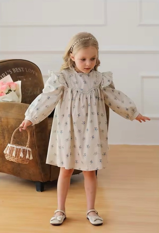 【取寄】寒色フローラルで落ち着いた上品なお嬢さんになれるガーリーワンピース