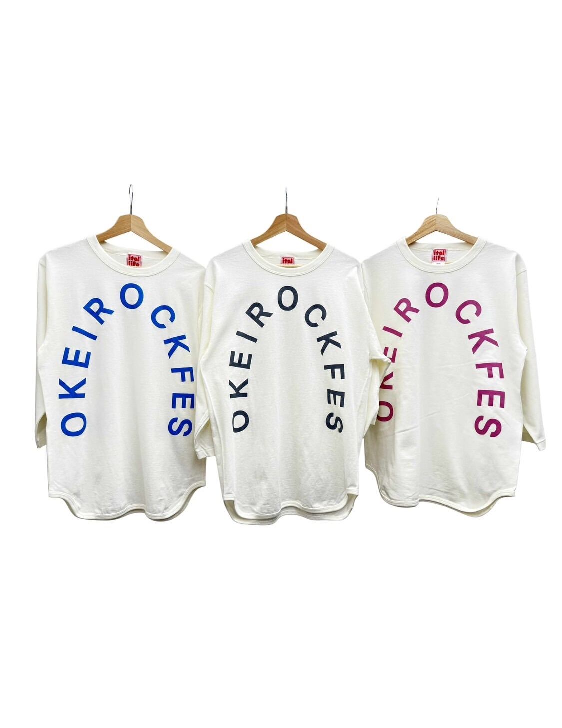 アイタルライフ　コラボシャツ（ホワイト×ピンク文字）