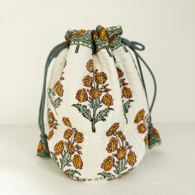 ブリジット・シン　ミニポーチ　マリーゴールド柄 　