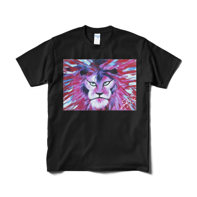Pink Lion Tシャツ：ユッコ・ミラー絵画シリーズ（ブラック）