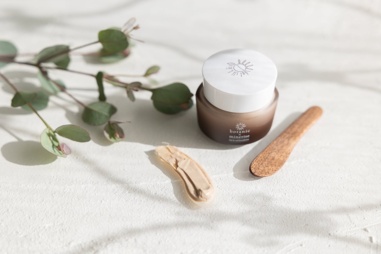 クレイファンデーション 【botanic×minerise 】 | enithical