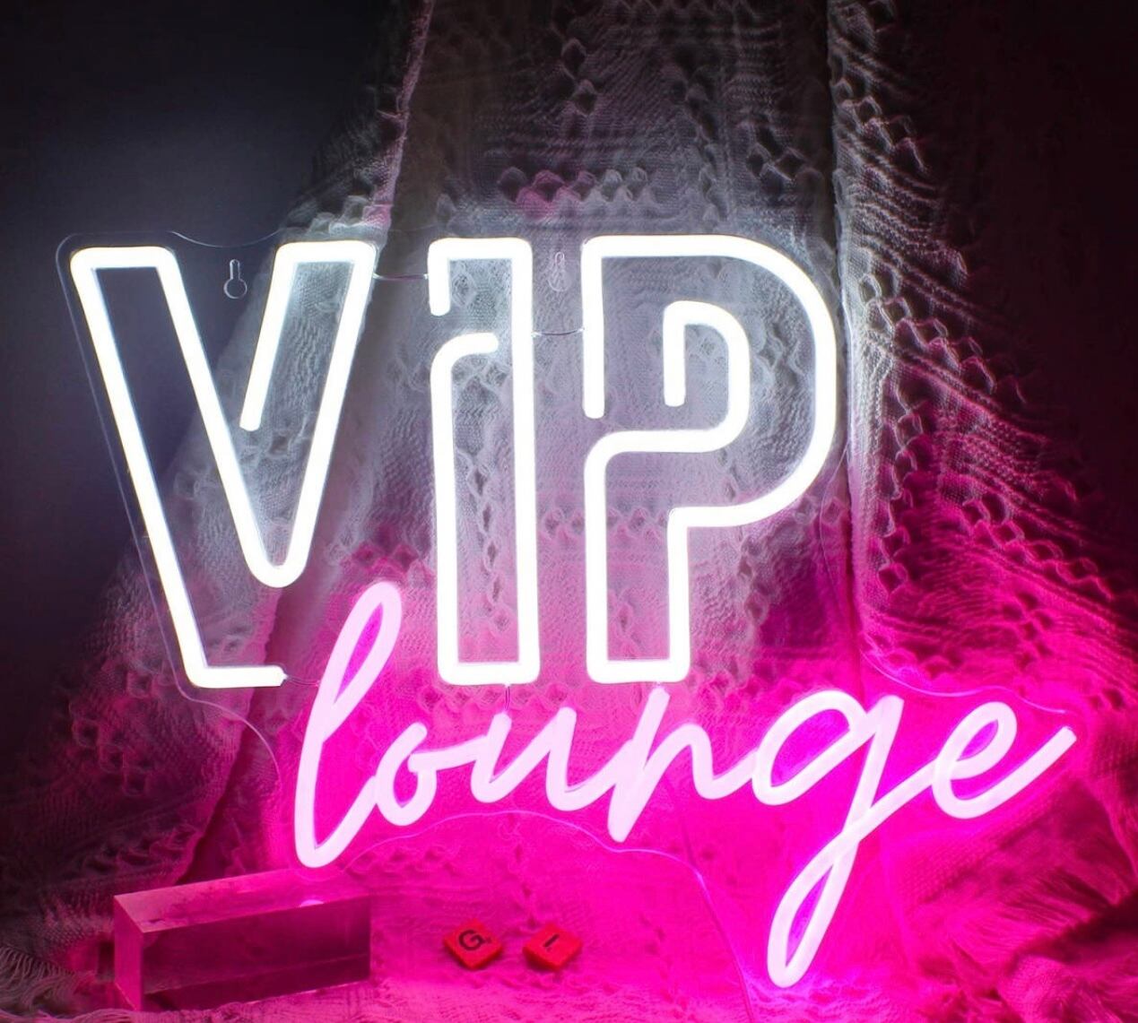 ネオンサイン ネオン管 オーダーメイドLOUNGE プレゼント広告用看板