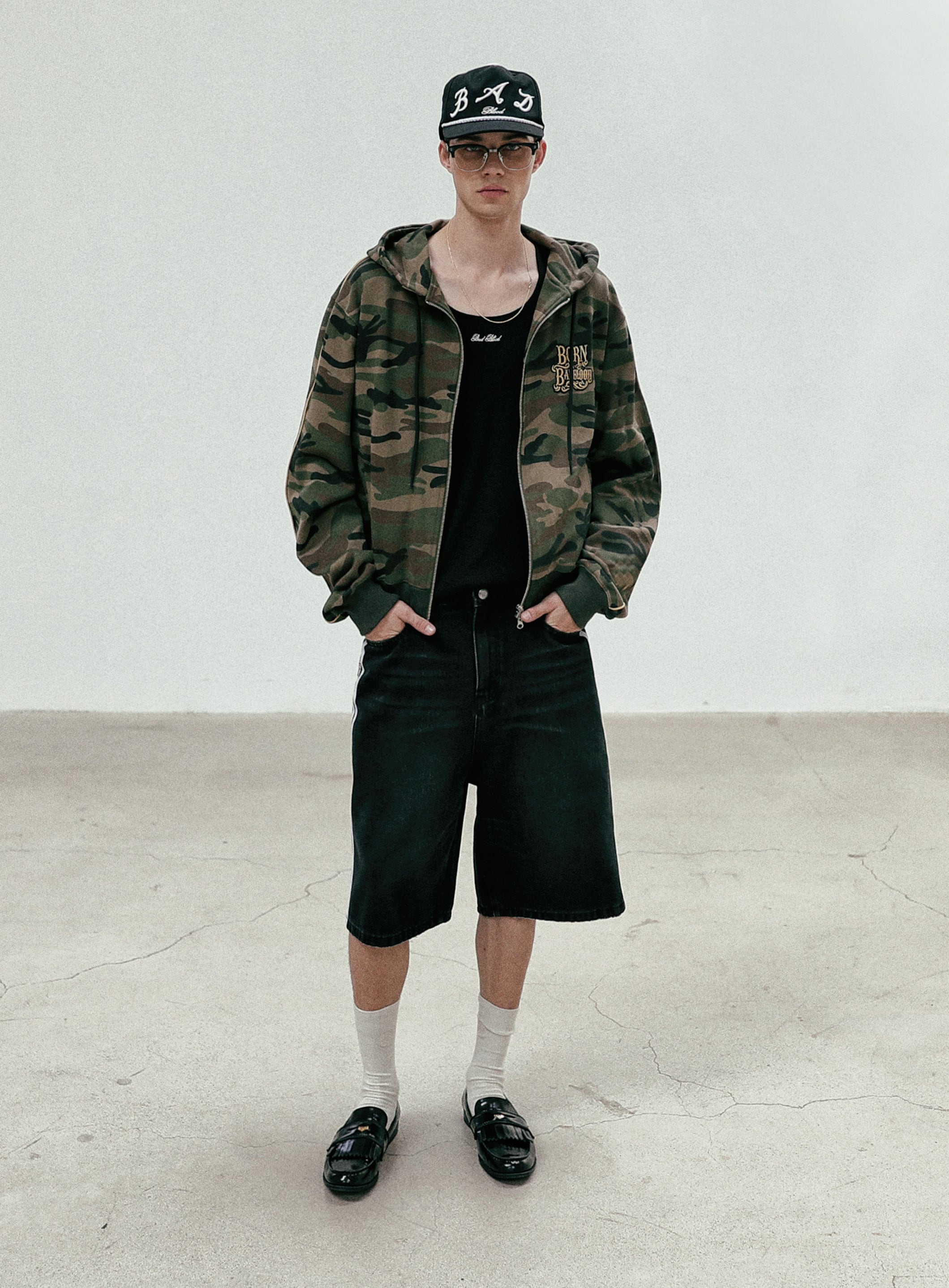 BAD BLOOD] Camo Hood Zip-Up - Military 正規品 韓国ブランド 韓国
