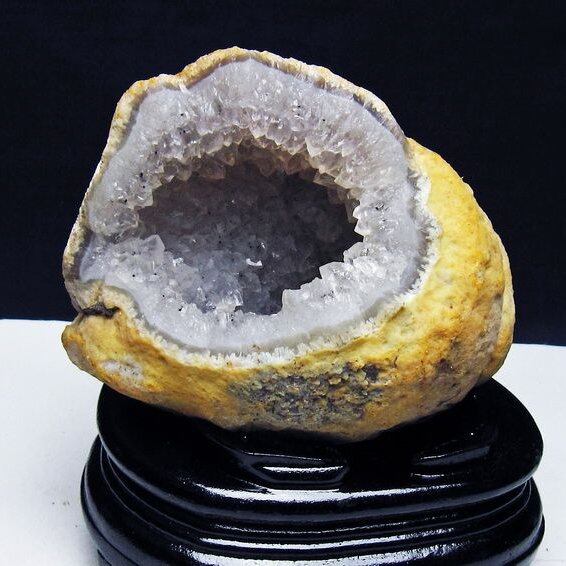 アゲート ジオード 原石 置物 台座付属 瑪瑙 メノウ 晶洞 一点物 181-4192