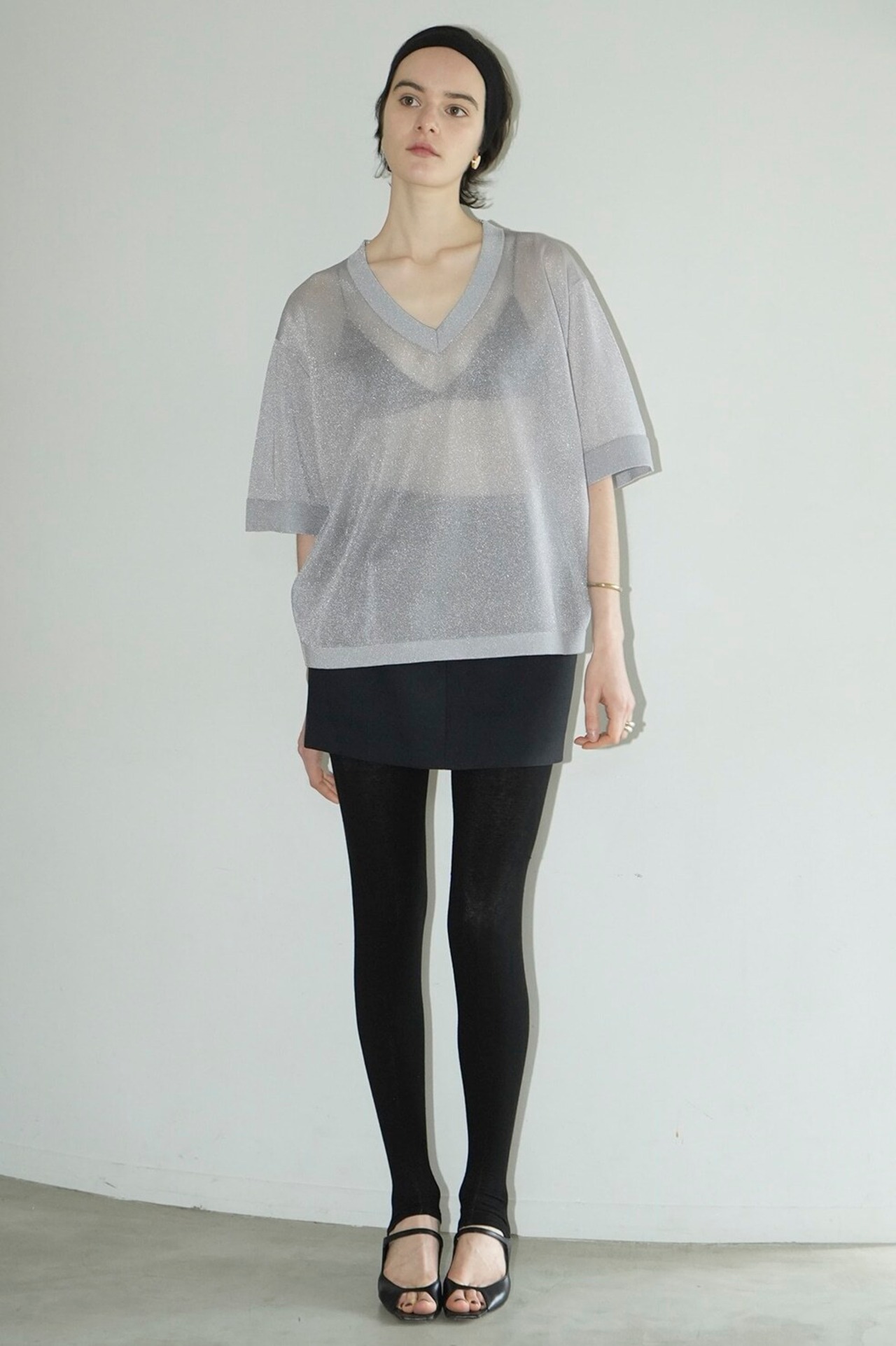 CLANE クラネ　SHEER V NECK KNIT TOPS