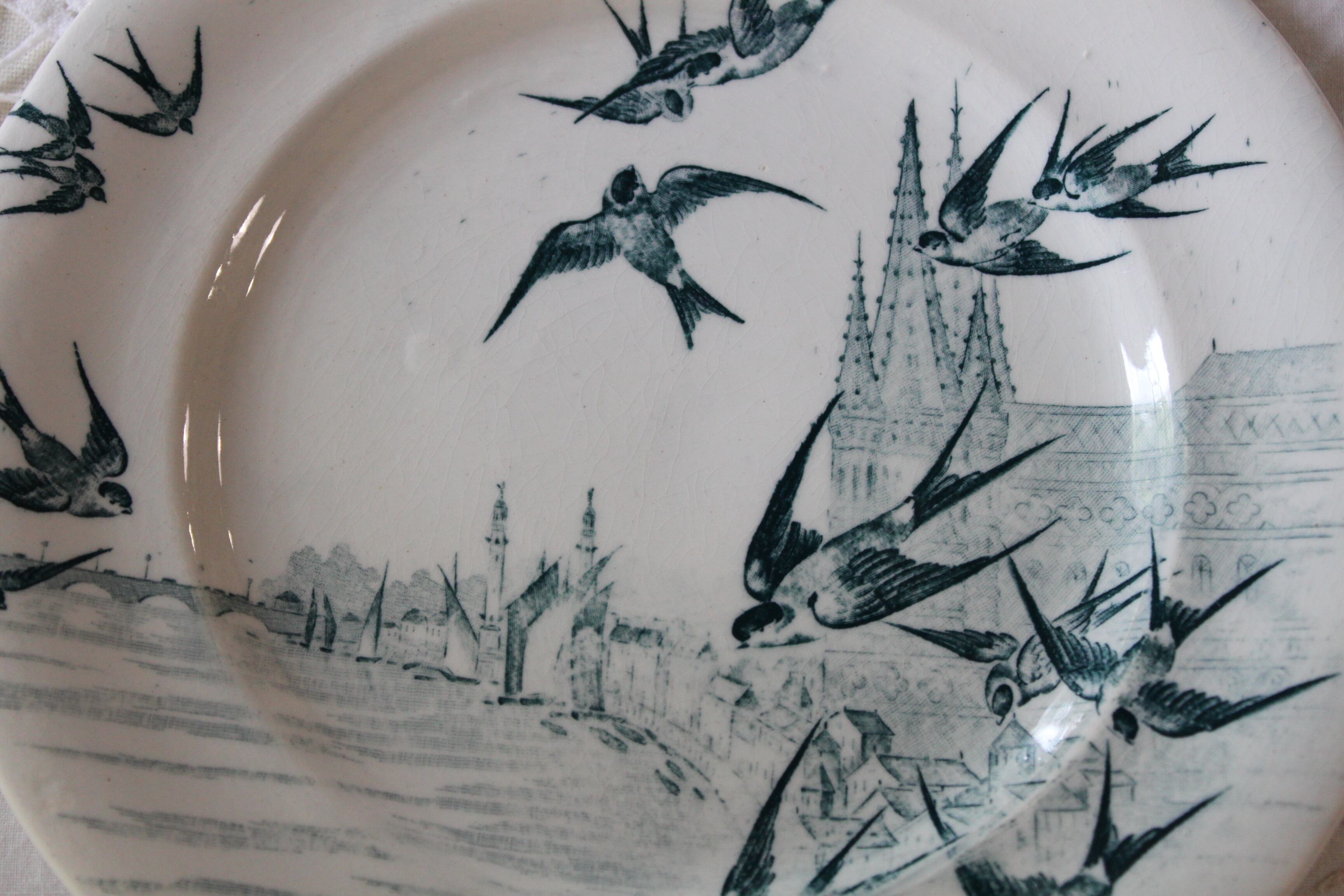 ツバメのプレート Terre de feu de Grigny (グリニー) アンティーク