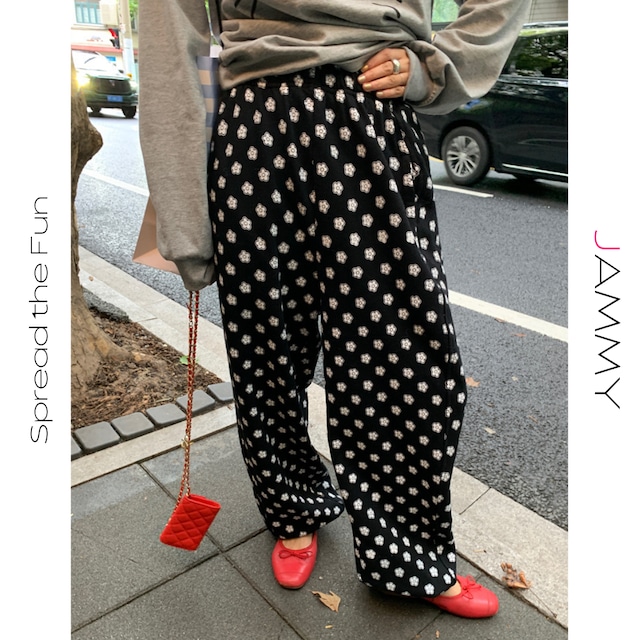 small floral print sweat loose pants J00057