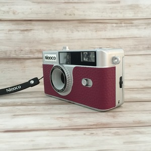 Compact 35mm フィルムカメラ <ラズベリー>
