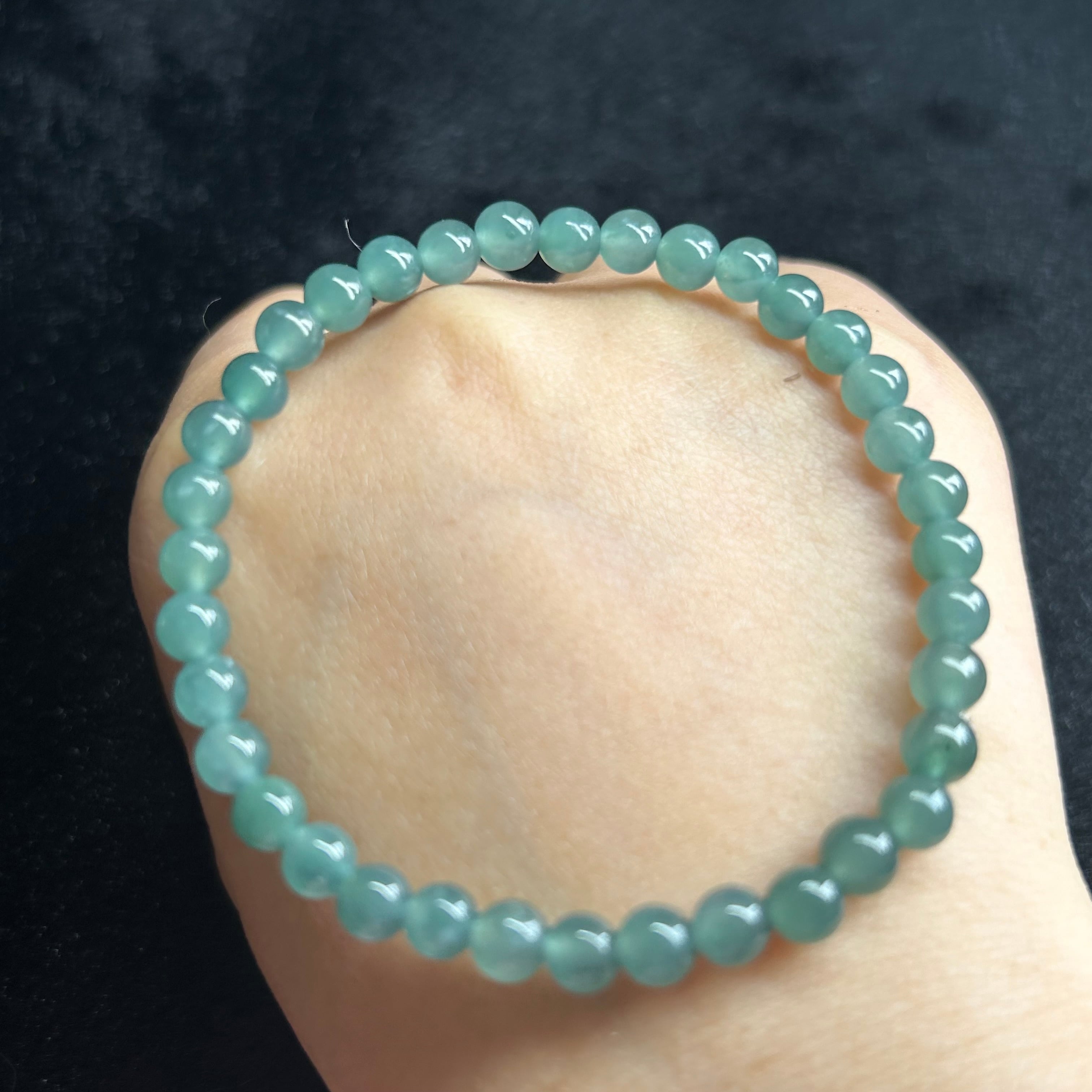 本翡翠ブレスレット グァテマラ産 氷種ヒスイ 天然石 パワーストーン