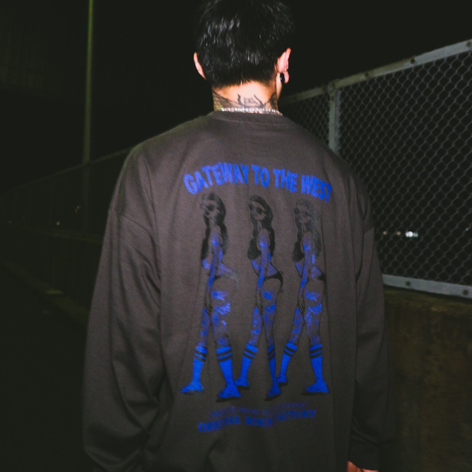 Sexygirl type2 L/S Tee | JERRYTRAD