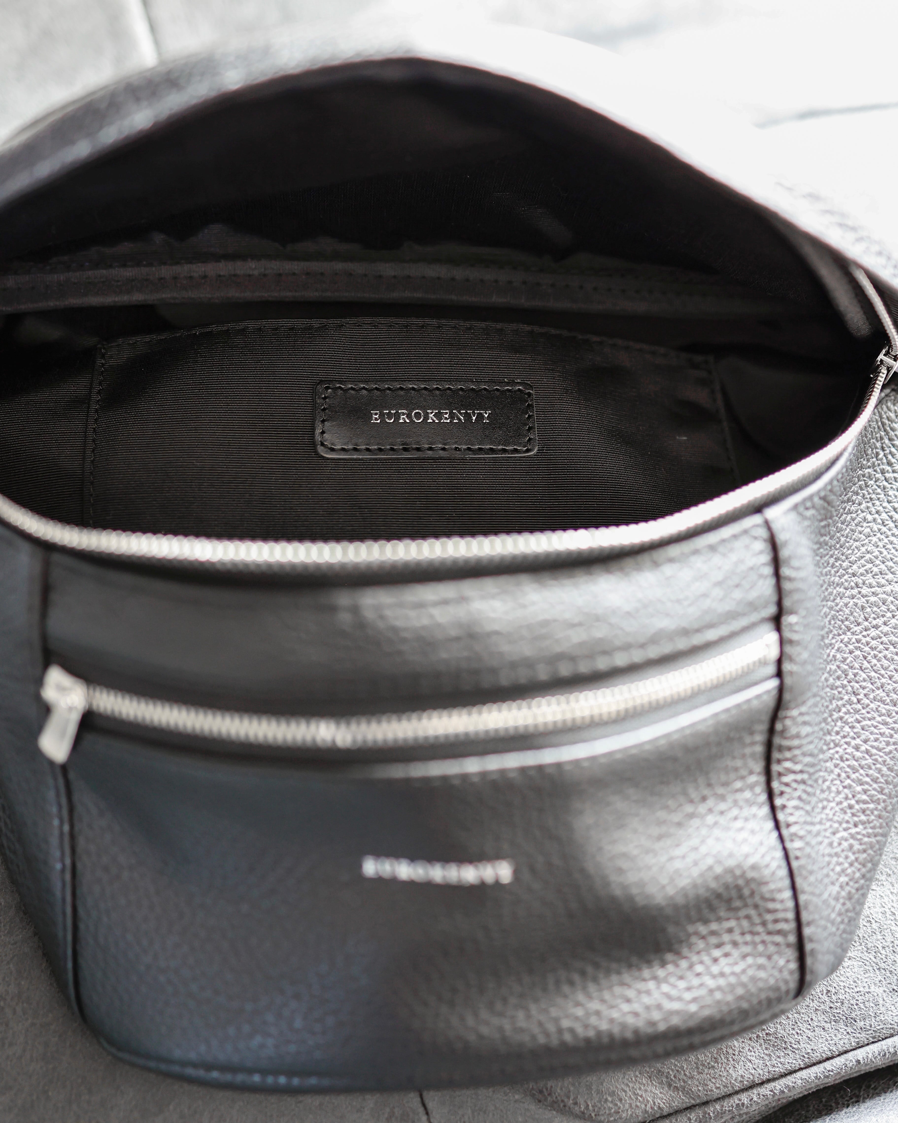 eurokenvy ユーロケンビー　Italian Emboss Leather Italian Shrink Leather Bodybag【高級イタリアレザー】 | EUROKENVY®︎
