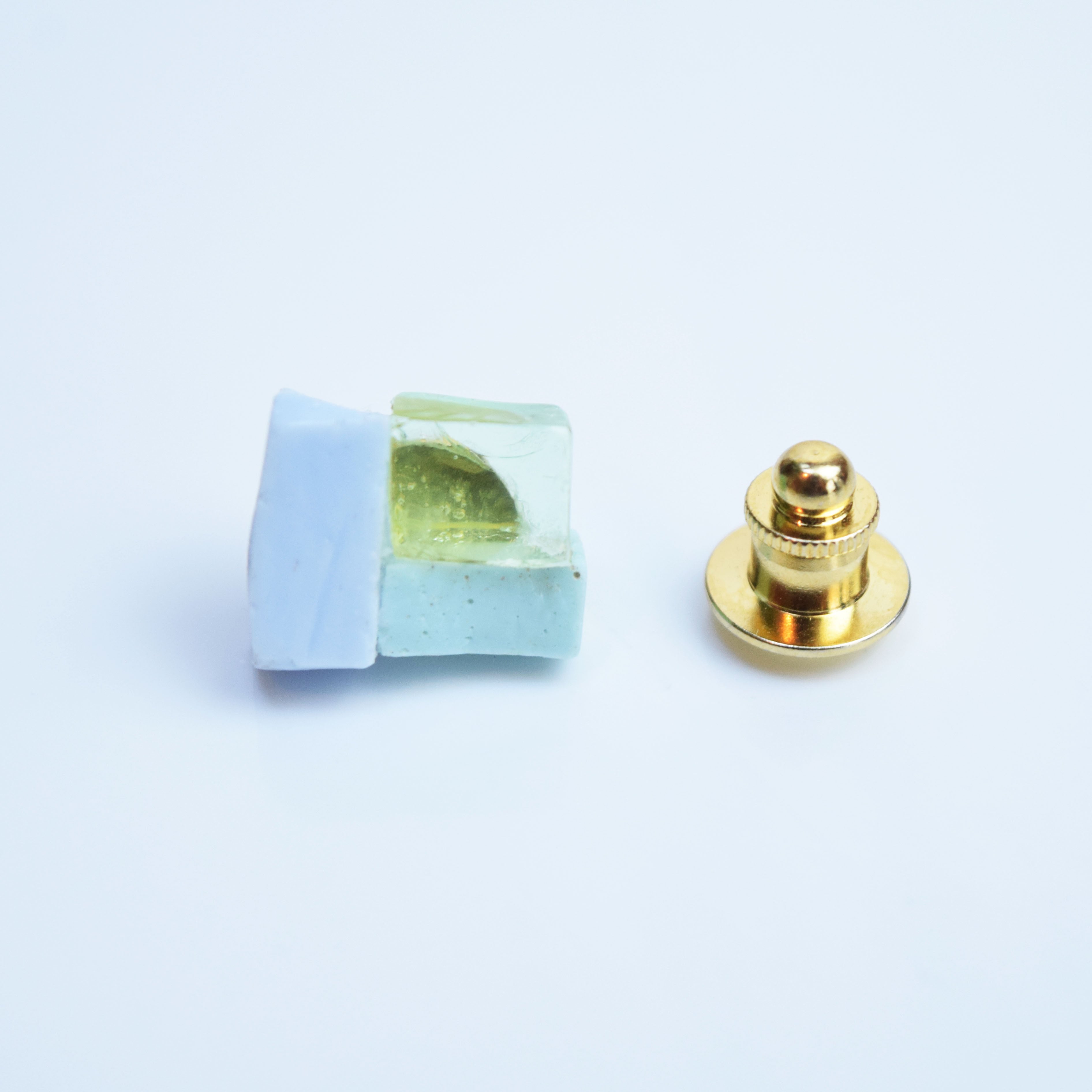 【ベーシック】ブローチM　透明ミント×水色×ミント