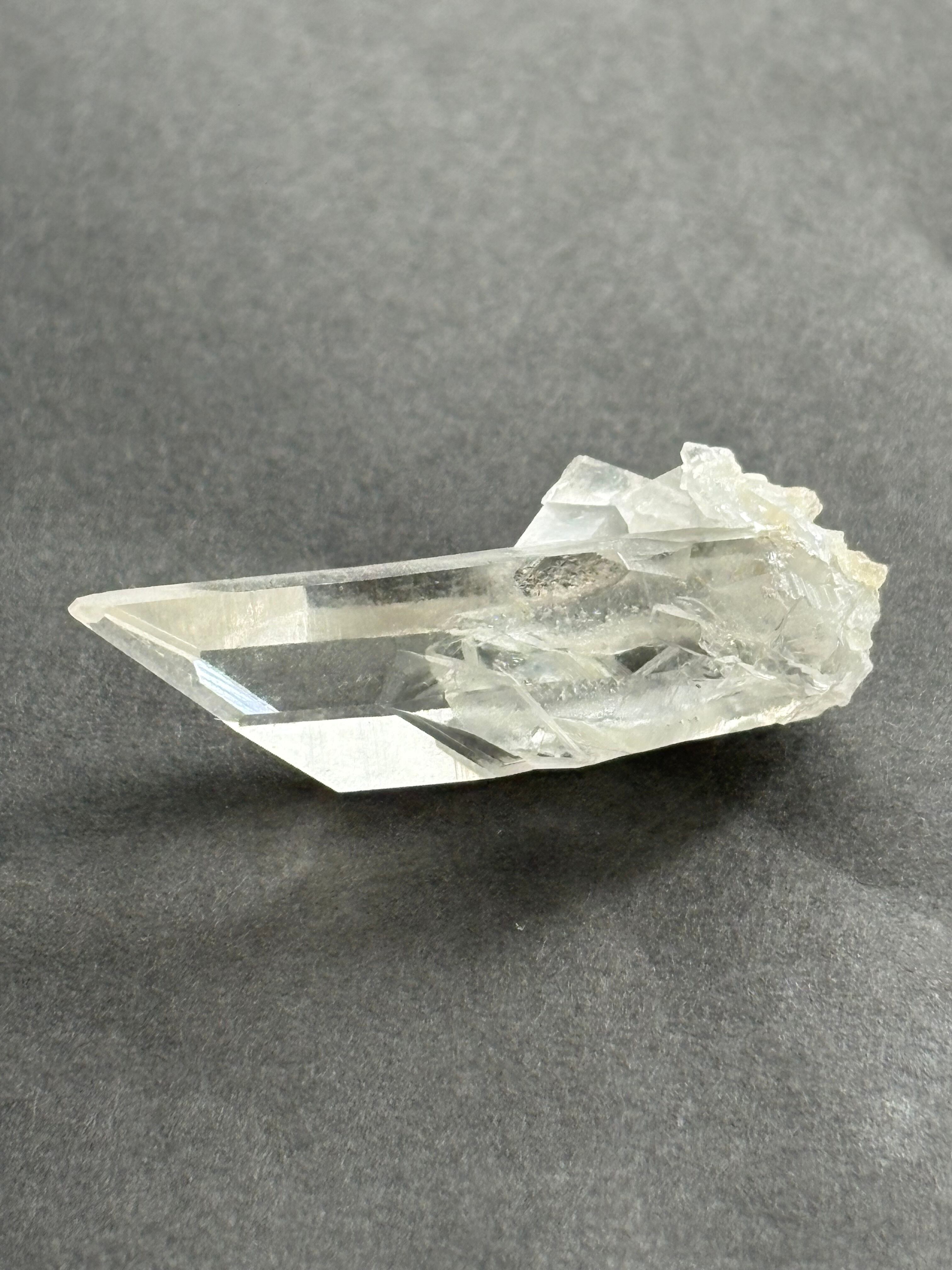 水晶ポイント 約47g | 天然石•パワーストーンのクリスタルドリーム