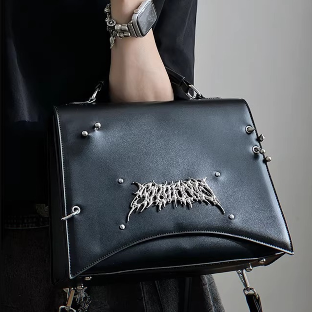 Backpack, Dark Punk Studded Thorn Design Student School Bag (ME291)