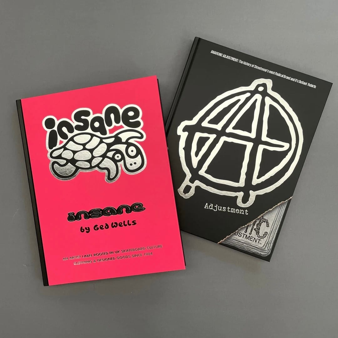 ANARCHIC ADJUSTMENT x INSANE Art Book | SL ONLINE SHOP