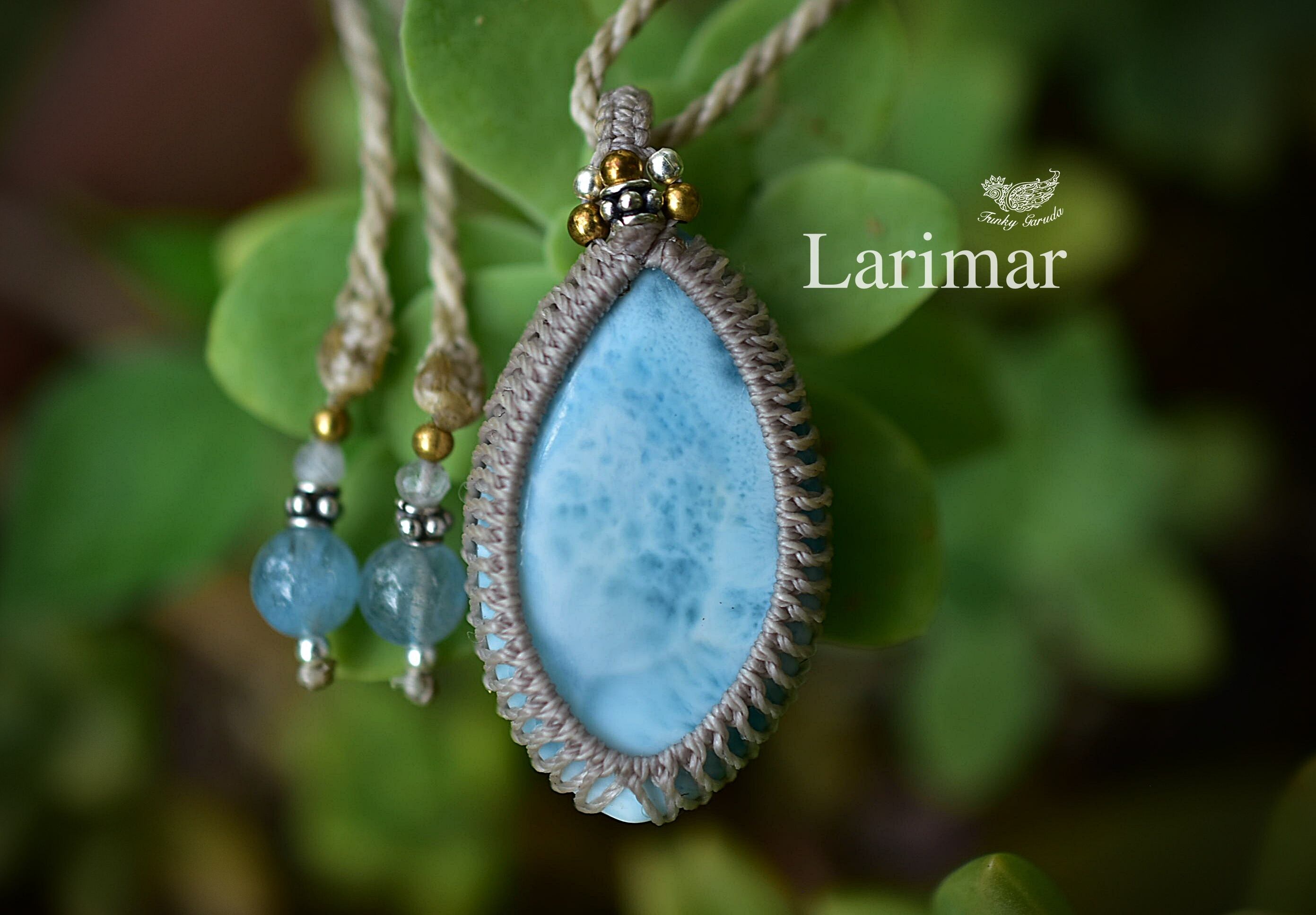 白いシャトヤンシー★ラリマー マクラメペンダント597