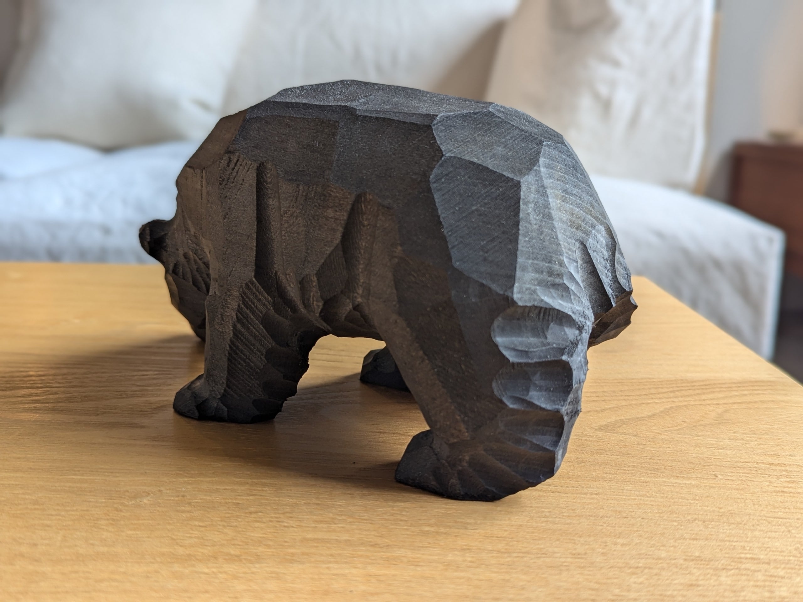 佐藤憲治 這い熊 ＃10「勇ましい後ろ姿」 | 木彫りの熊 | inoya