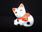 陶磁器横猫 porcelain cat(No1)