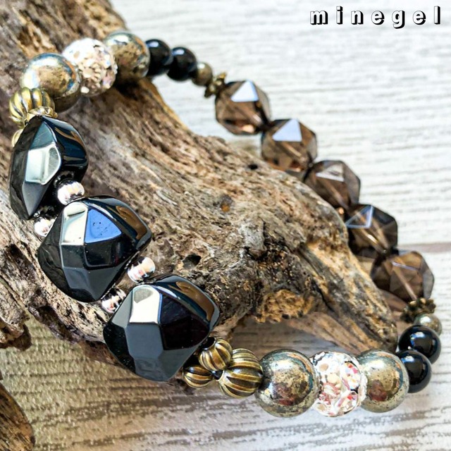 【受注制作】⭐️再販⭐️強力な魔除け オニキス パイライト ブレスレット♪ ✨  ｜minegel-オーダーメイドできるおしゃれパワーストーンブレスレット